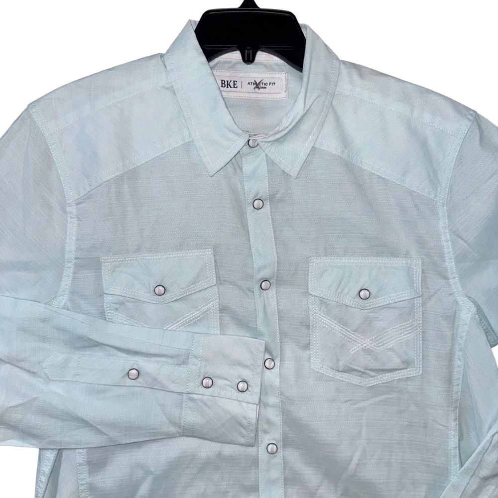 BKE Athletic Fit Mens Medium Light Blue Western Pearl Snap Shirt NEW